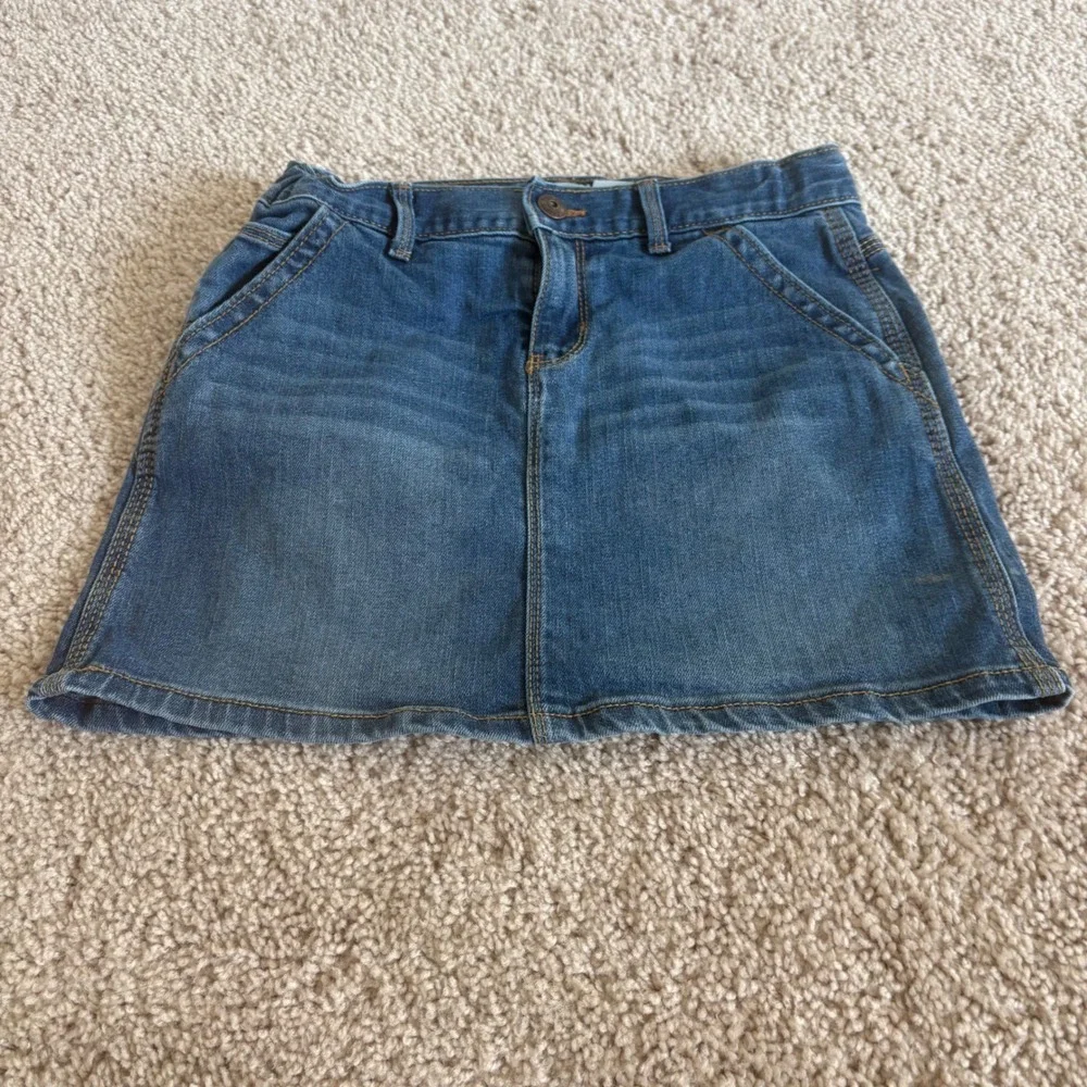 OshKosh B'Gosh Girls Blue Denim Skirt Kids Sz 12 Classic Pockets Back & Front‎